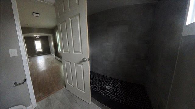 2202 Agnes Avenue, Kansas City, MO 64127