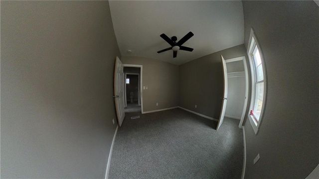 2202 Agnes Avenue, Kansas City, MO 64127