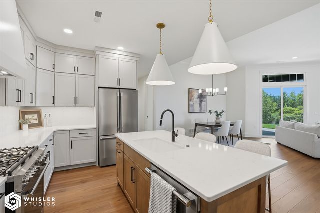 1901 Country Club Drive, Coralville, IA 52241
