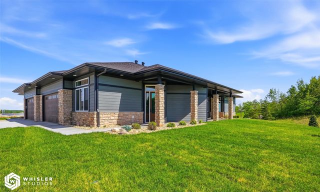 1901 Country Club Drive, Coralville, IA 52241