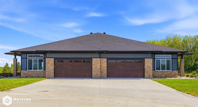 1901 Country Club Drive, Coralville, IA 52241