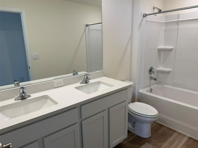 8586 SW 44TH TERRACE, Ocala, FL 34476