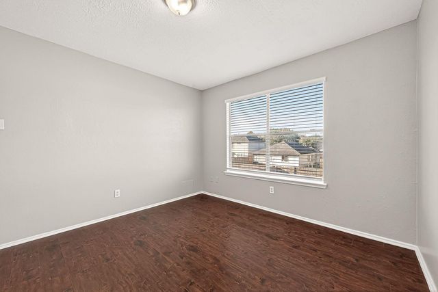 7410 Bahia Lane, Houston, TX 77489