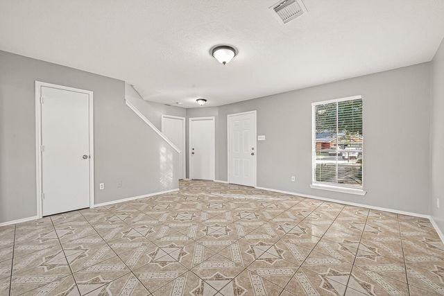 7410 Bahia Lane, Houston, TX 77489