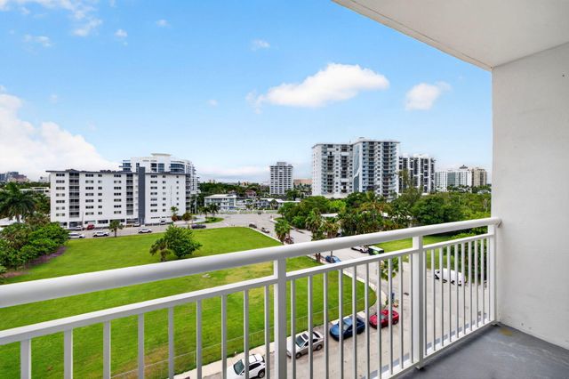 720 Orton Avenue 704, Fort Lauderdale, FL 33304