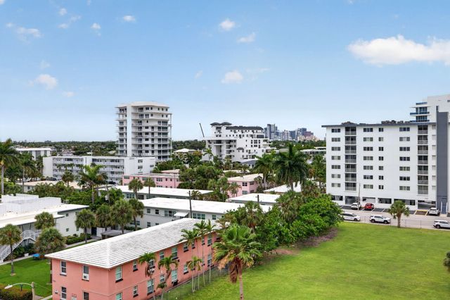 720 Orton Avenue 704, Fort Lauderdale, FL 33304