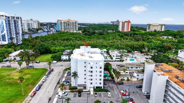 720 Orton Avenue 704, Fort Lauderdale, FL 33304