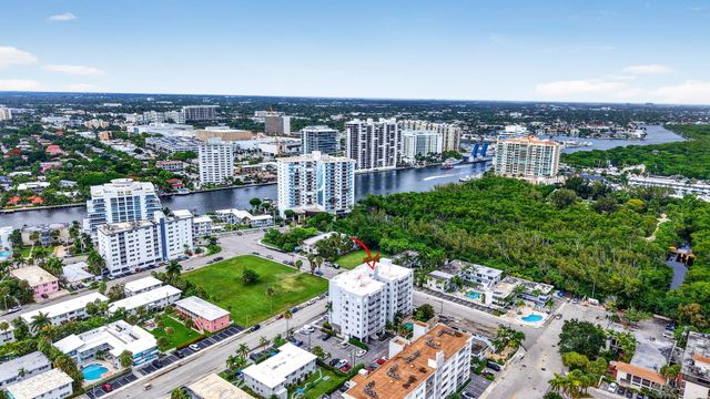 720 Orton Avenue 704, Fort Lauderdale, FL 33304