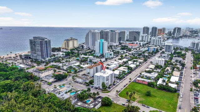 720 Orton Avenue 704, Fort Lauderdale, FL 33304