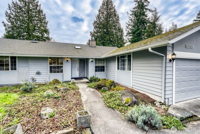 16717 NE 18th Street, Bellevue, WA 98008