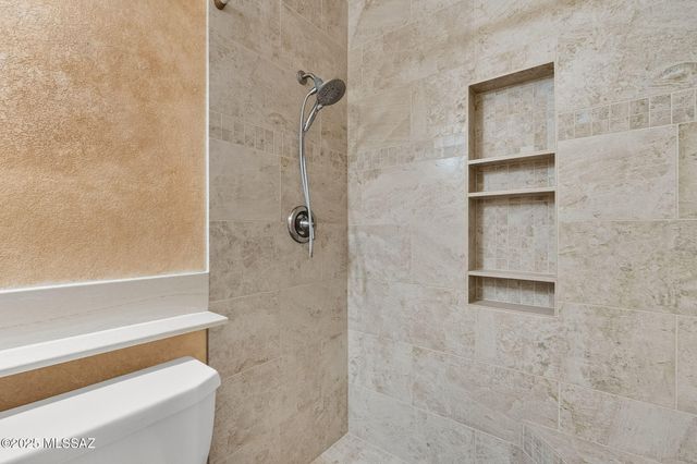 6630 N Morning Glory Drive, Tucson, AZ 85741