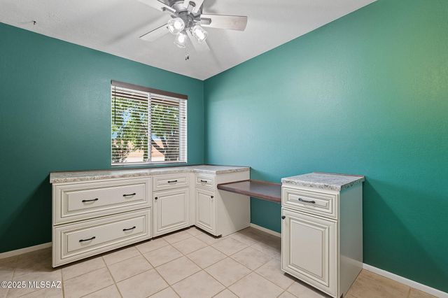 6630 N Morning Glory Drive, Tucson, AZ 85741