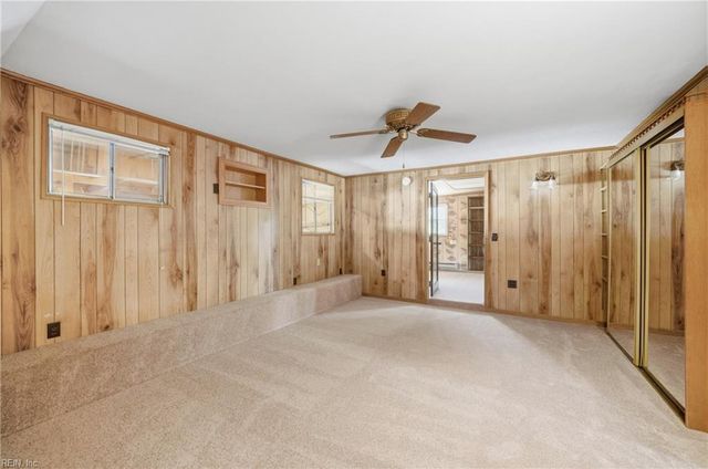 722 Red Mill RD, Norfolk, VA 23502