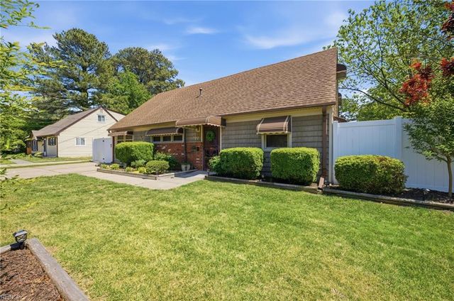 722 Red Mill RD, Norfolk, VA 23502