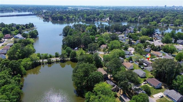 722 Red Mill RD, Norfolk, VA 23502