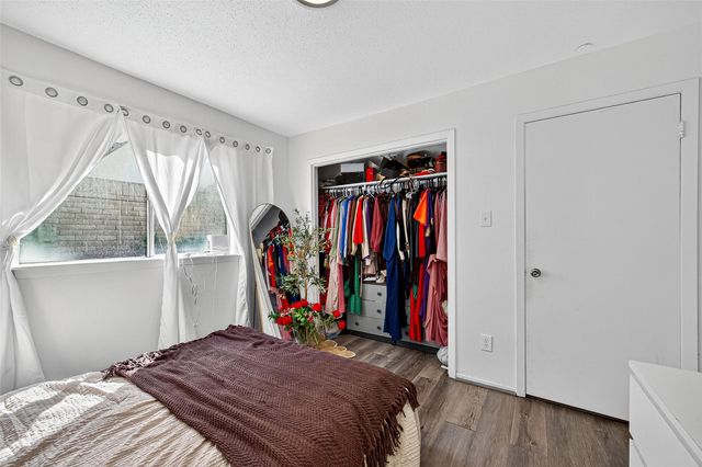 8522 Grand Knolls Drive, Houston, TX 77083