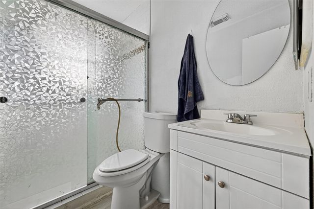 8522 Grand Knolls Drive, Houston, TX 77083