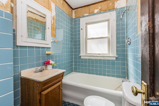 734 Broad Street, Bloomfield, NJ 07003