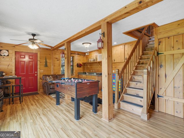 216 Laurel Creek Road, Blue Ridge, GA 30513