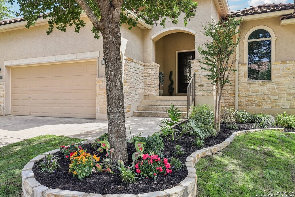 18223 Muir Glen Dr, San Antonio, TX 78247