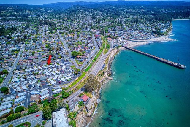 750 47th Avenue, Capitola, CA 95010