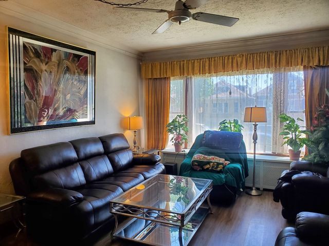 5028 W Parker Avenue, Chicago, IL 60639