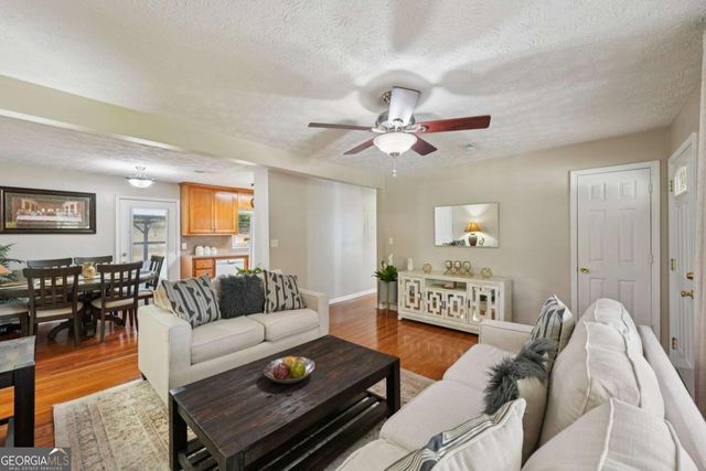 401 Pine Valley Road, Powder Springs, GA 30127