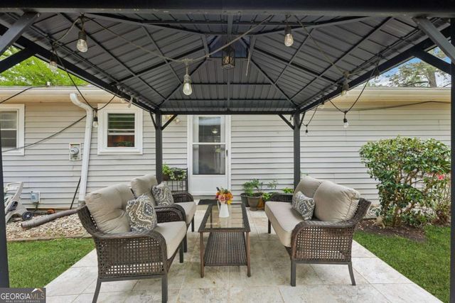 401 Pine Valley Road, Powder Springs, GA 30127