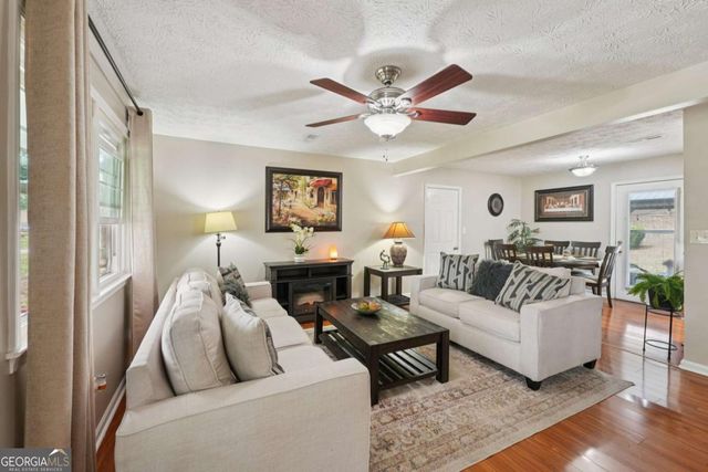 401 Pine Valley Road, Powder Springs, GA 30127