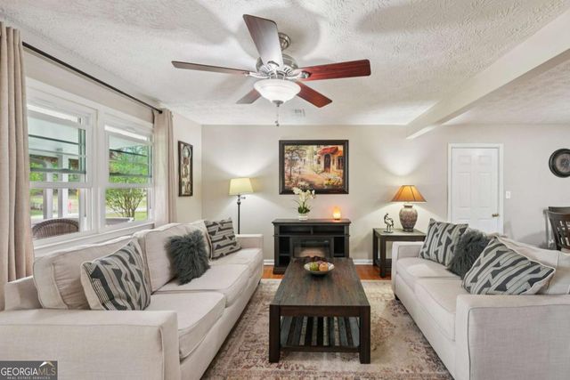 401 Pine Valley Road, Powder Springs, GA 30127