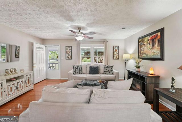 401 Pine Valley Road, Powder Springs, GA 30127