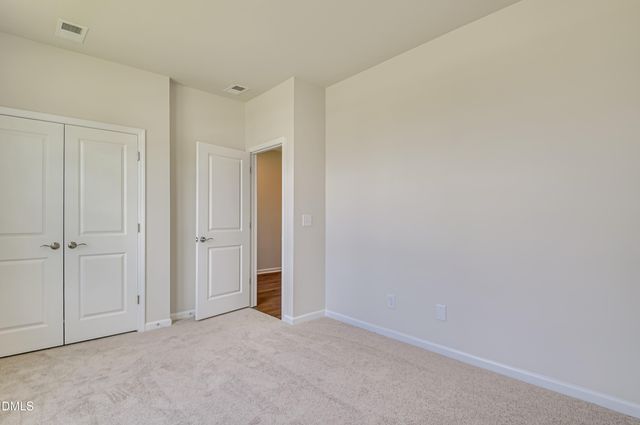 105 King Tucks Way, Four Oaks, NC 27524