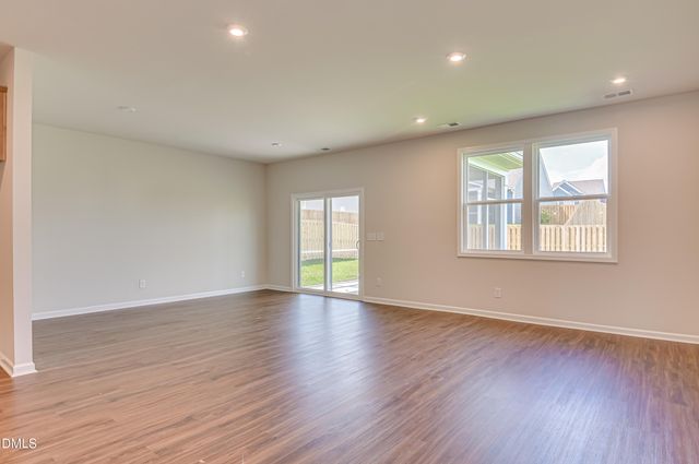 105 King Tucks Way, Four Oaks, NC 27524