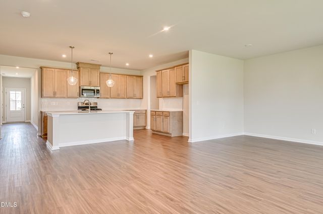 105 King Tucks Way, Four Oaks, NC 27524