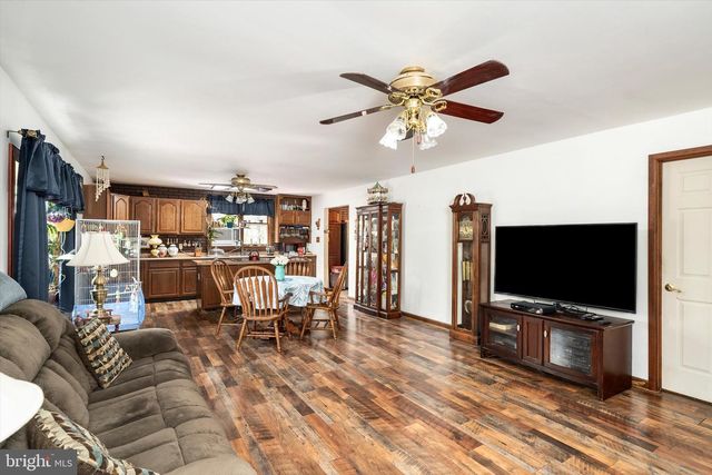 48 TOWER RD, Cream Ridge, NJ 08514