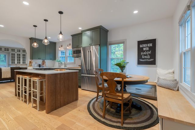 2336 Westchester Lane, Kalamazoo, MI 49008