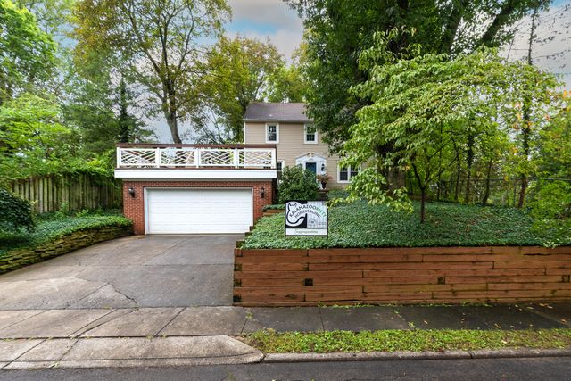 2336 Westchester Lane, Kalamazoo, MI 49008