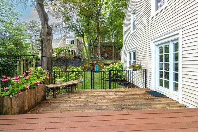 2336 Westchester Lane, Kalamazoo, MI 49008