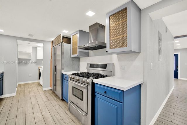 463 E 61st St, Hialeah, FL 33013