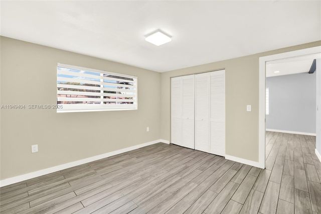 463 E 61st St, Hialeah, FL 33013