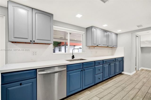 463 E 61st St, Hialeah, FL 33013