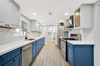 463 E 61st St, Hialeah, FL 33013