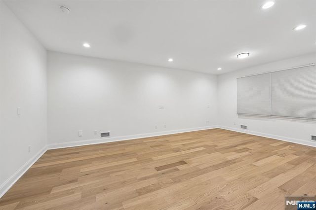 218 Irving Avenue, Closter, NJ 07624