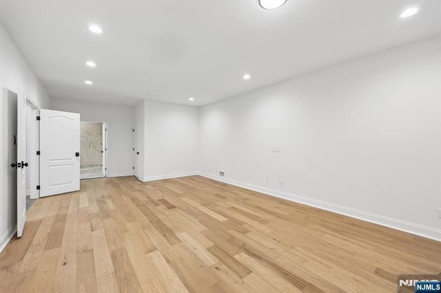 218 Irving Avenue, Closter, NJ 07624
