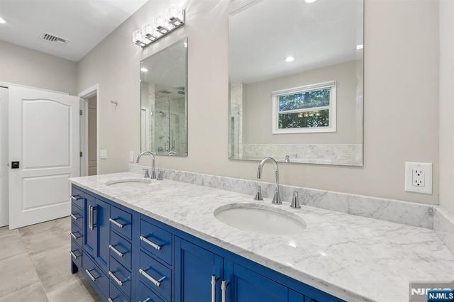 218 Irving Avenue, Closter, NJ 07624