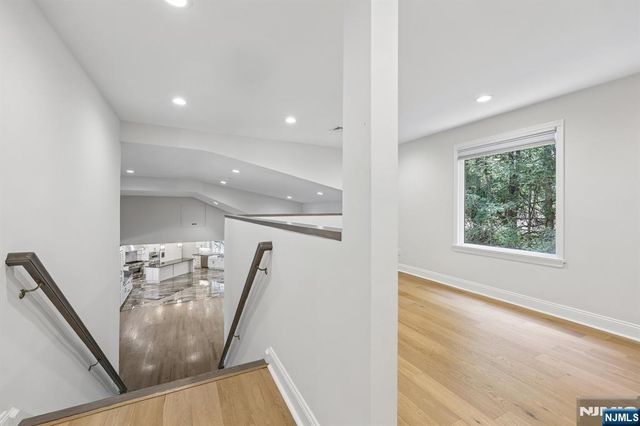 218 Irving Avenue, Closter, NJ 07624