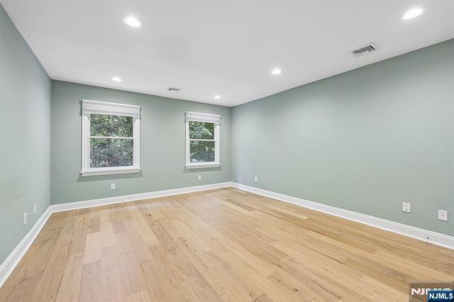 218 Irving Avenue, Closter, NJ 07624