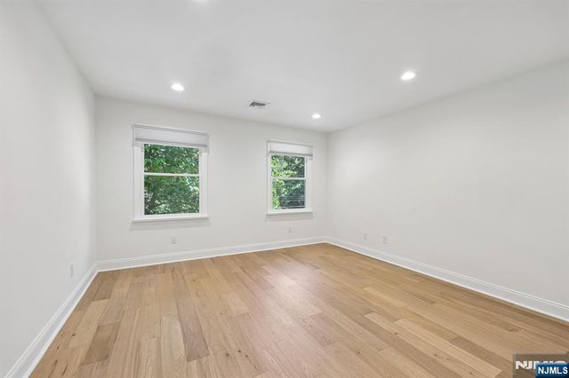 218 Irving Avenue, Closter, NJ 07624