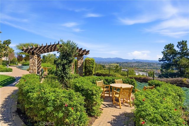 86 Meridian Drive, Aliso Viejo, CA 92656