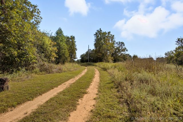 439148 E 60 Road, Welch, OK 74369